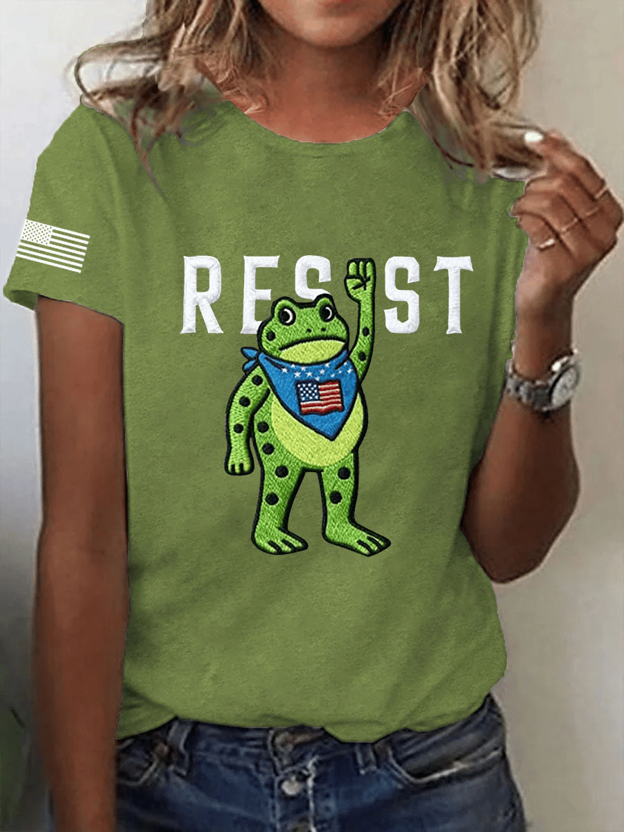 Women's Resist Frog Print Shirt