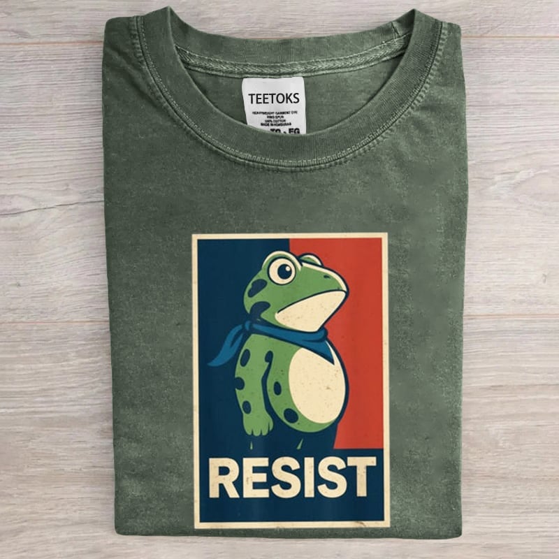 Portland Frog Vintage Washed T-shirt  Art Print T-Shirt