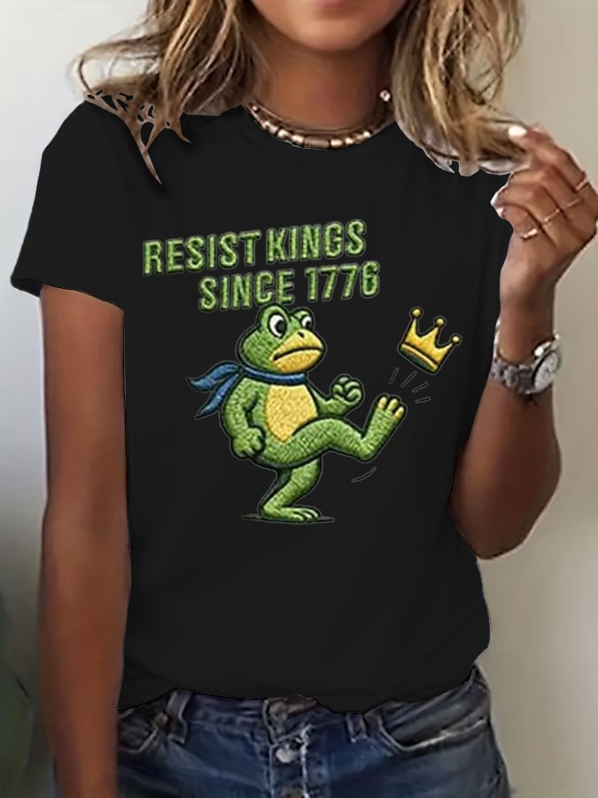 Women's Resistance Frog Print Casual T-shirt