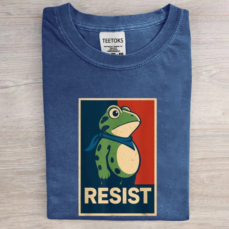 Portland Frog Vintage Washed T-shirt  Art Print T-Shirt