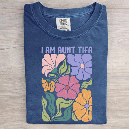 I Am Aunt Tifa Frog Art Print T-Shirt