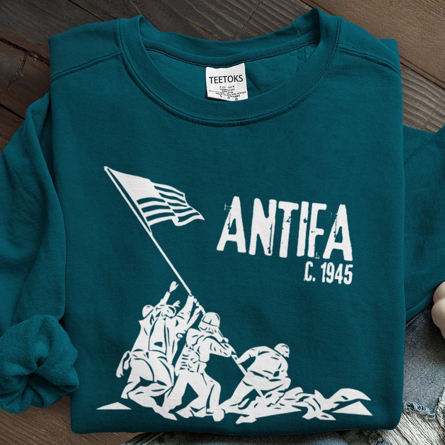 Aunt Tifa Frog Power Art Printed Sweatshirt